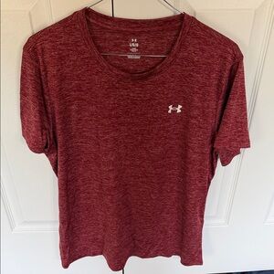 Under Armour women’s Performance Tee - Maroon Heather